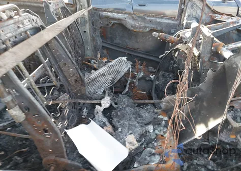 2014 Dodge Grand Caravan Sxt z USA, uszkodzony, nr VIN 2C4RDGCG9ER477102